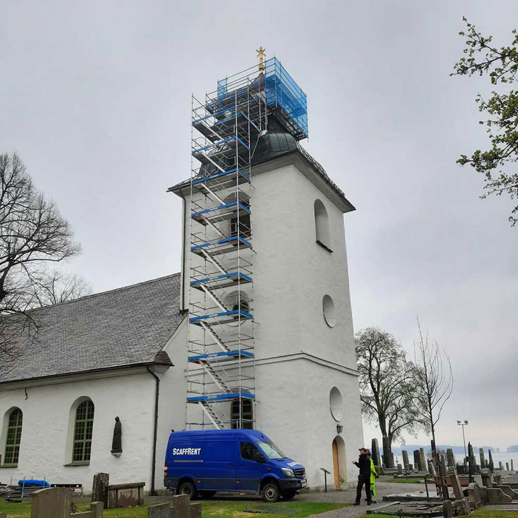 Ställning för kyrka