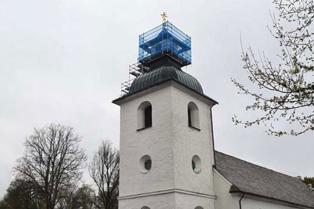 Ställning för kyrka